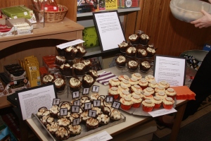 3, count them, 3 kinds of themed cupcakes! Courtesy of Liz Hardcastle baking goddess!